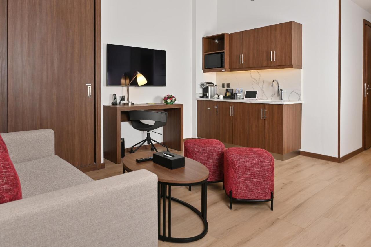 Comfort Hotel Jeddah King Road Extérieur photo