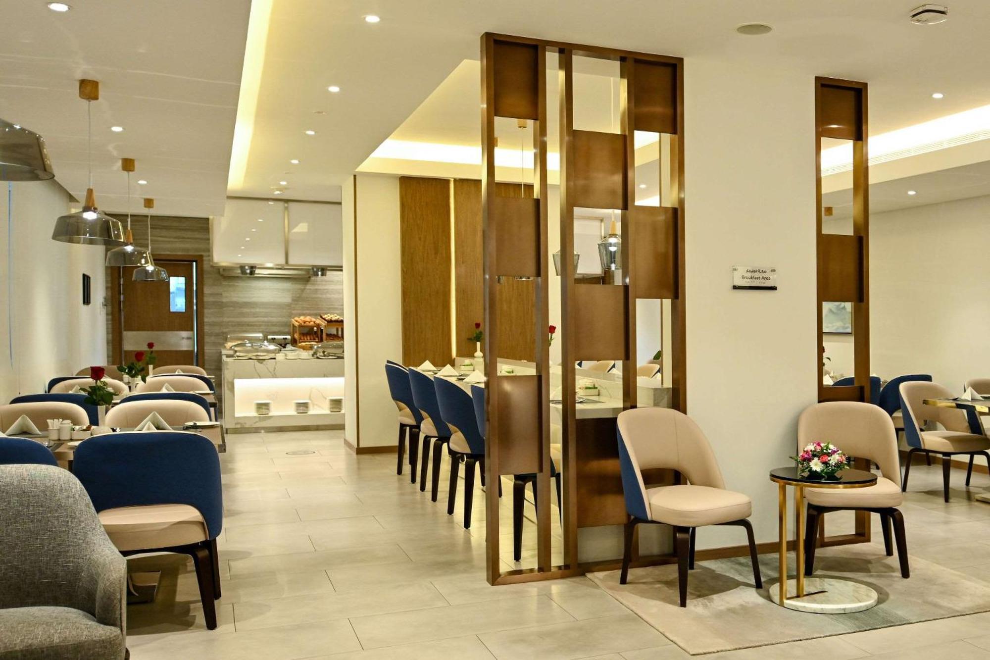 Comfort Hotel Jeddah King Road Extérieur photo