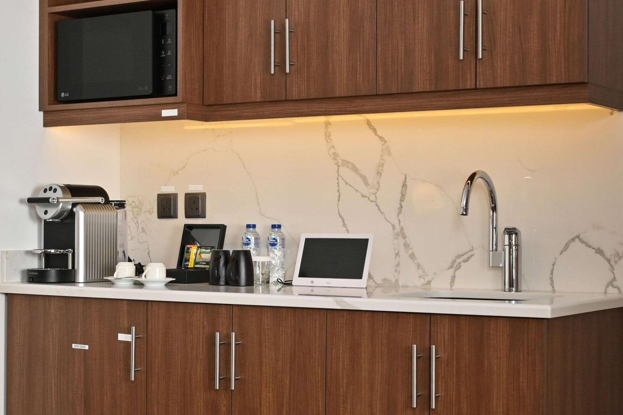 Comfort Hotel Jeddah King Road Extérieur photo