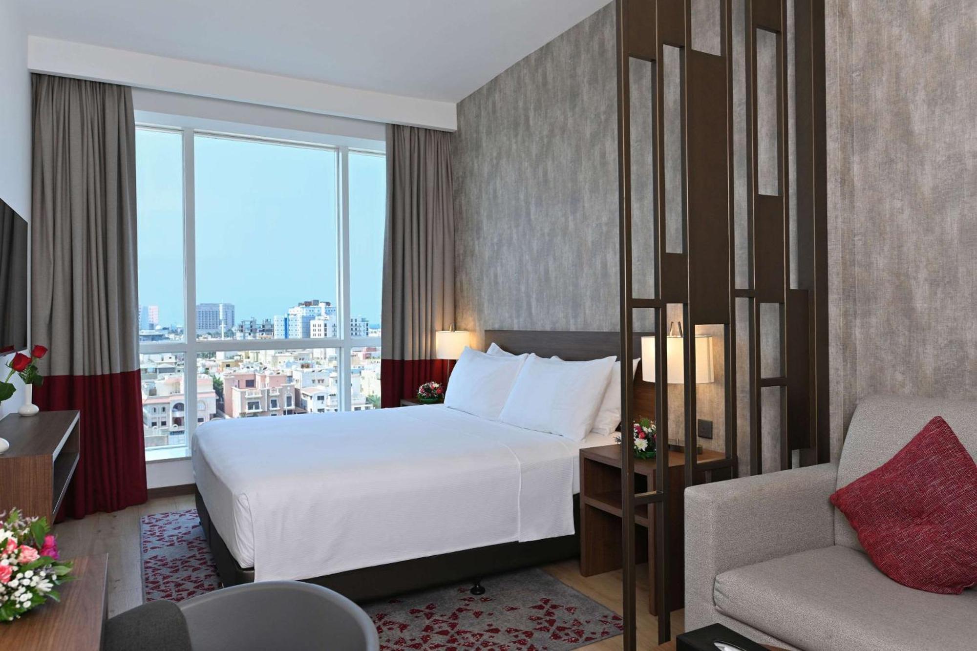 Comfort Hotel Jeddah King Road Extérieur photo